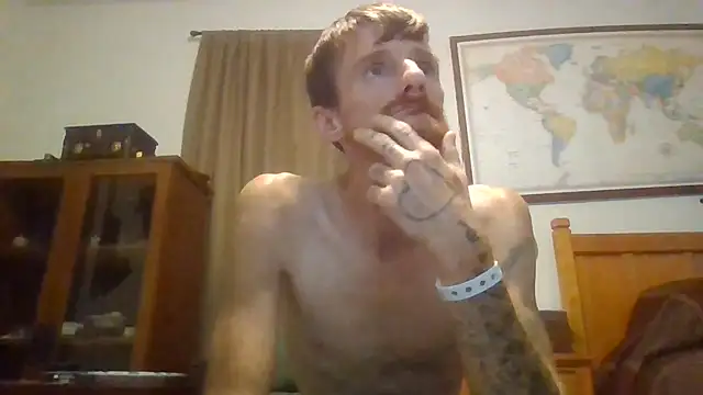 Snapshot of Realmilf chatting on 5, 8, 2026 Realmilf online show from 5, 8, 2026