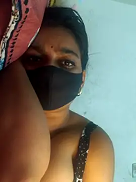 Snapshot of Hotty_Tulip chatting on 20, 2, 2026 Hotty Tulip online show from 20, 2, 2026