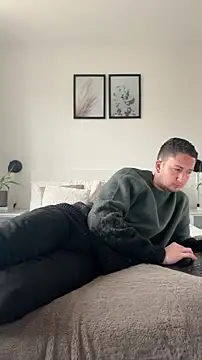 Snapshot of dirtyanal23 chatting on 4, 12, 2025 dirtyanal23 online show from 4, 12, 2025