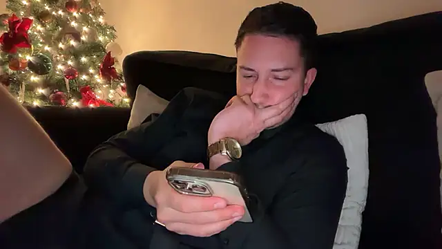 Snapshot of dirtyanal23 chatting on 16, 12, 2025 dirtyanal23 online show from 16, 12, 2025