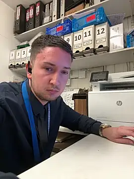 Snapshot of dirtyanal23 chatting on 16, 12, 2025 dirtyanal23 online show from 16, 12, 2025