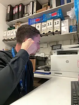 dirtyanal23 online show from 13, 4, 2026