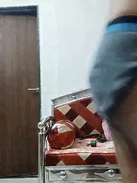 Snapshot of boyfromMum_bai chatting on 6, 6, 2026 boyfromMum bai online show from 6, 6, 2026