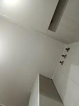 BR4v9andr online show from 3, 12, 2025