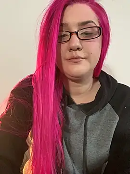 Snapshot of MaryMary_ chatting on 8, 3, 2026 MaryMary online show from 8, 3, 2026