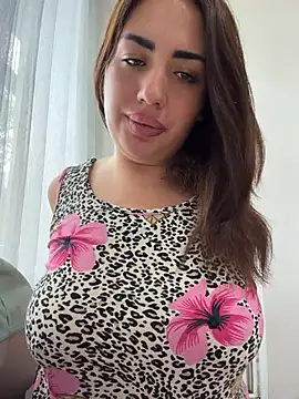 Snapshot of tesaa1212 chatting on 26, 6, 2026 tesaa1212 online show from 26, 6, 2026