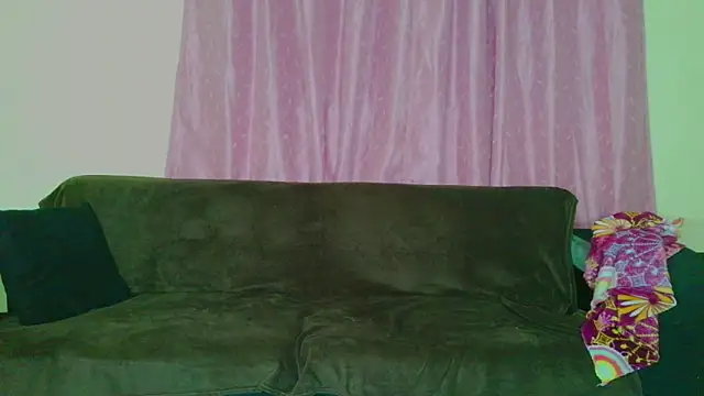 Snapshot of joyshe__vergara chatting on 17, 12, 2025 joyshe vergara online show from 17, 12, 2025