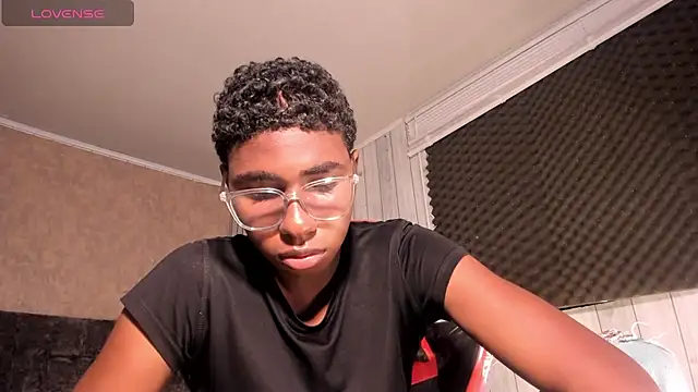 teylor lovee online show from 22, 2, 2026