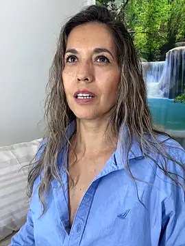 Snapshot of sandrafarrely chatting on 2, 2, 2026 sandrafarrely online show from 2, 2, 2026