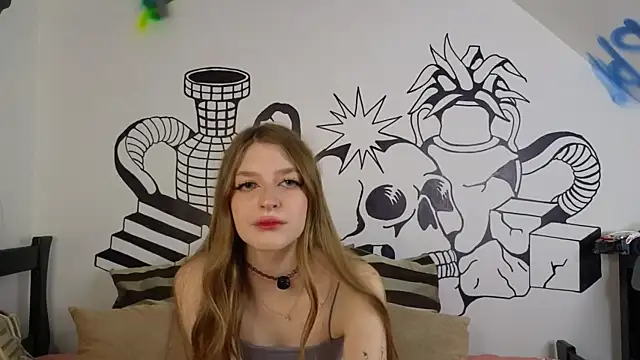 AliceCute3 online show from 4, 12, 2025