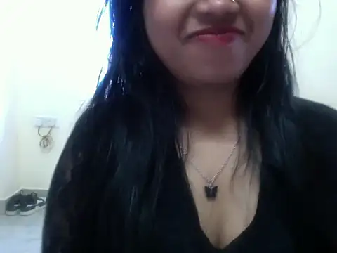 Snapshot of Bad_girl_kayraa_ chatting on 17, 12, 2025 Bad girl kayraa online show from 17, 12, 2025