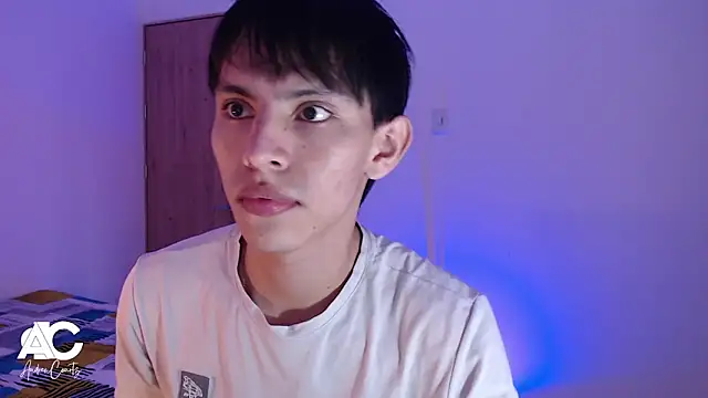 andrew courtzz online show from 8, 4, 2026