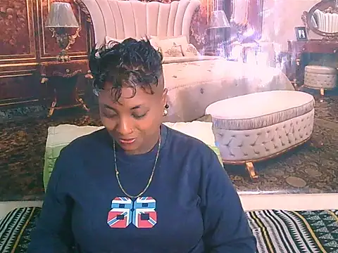 Snapshot of IndianBerries chatting on 5, 12, 2025 IndianBerries online show from 5, 12, 2025