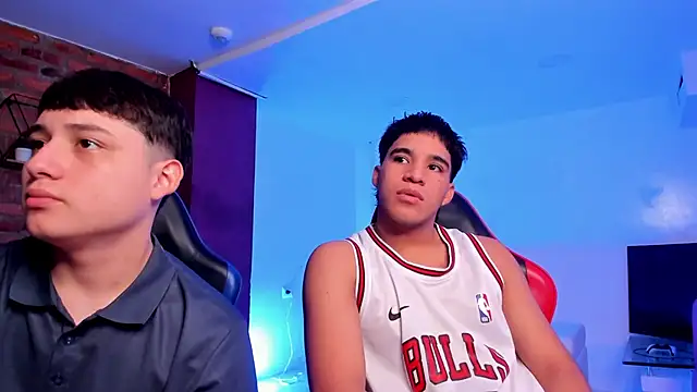 HotThreesoome online show from 12, 3, 2026