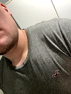 Snapshot of CharlyAlfa22 chatting on 16, 12, 2025 CharlyAlfa22 online show from 16, 12, 2025