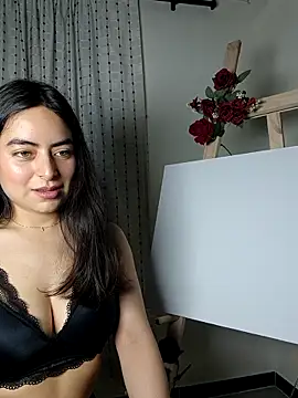 saasha Petit online show from 11, 3, 2026