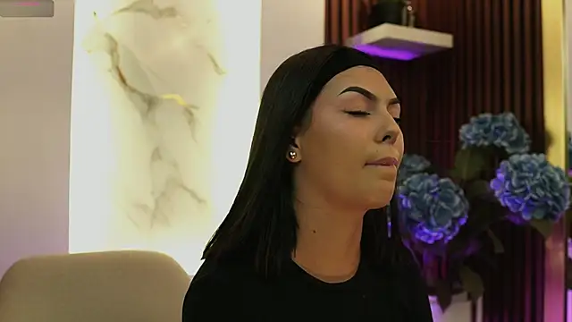 LiaWheeler online show from 31, 7, 2026