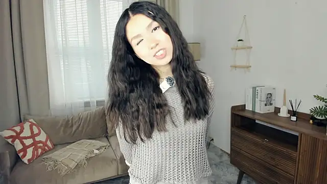 LonaLongsdorf online show from 12, 1, 2026