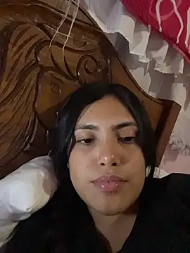 Snapshot of _Laurentt_ chatting on 7, 1, 2026 Laurentt online show from 7, 1, 2026