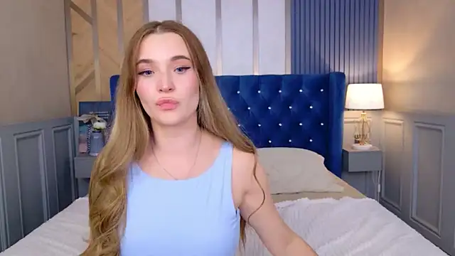 Lina Sinerz online show from 29, 6, 2026