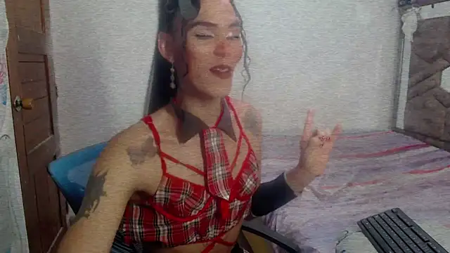 Snapshot of michaeldissts chatting on 15, 12, 2025 michaeldissts online show from 15, 12, 2025