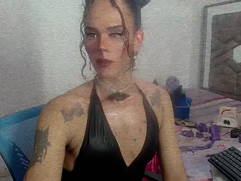 Snapshot of michaeldissts chatting on 21, 12, 2025 michaeldissts online show from 21, 12, 2025