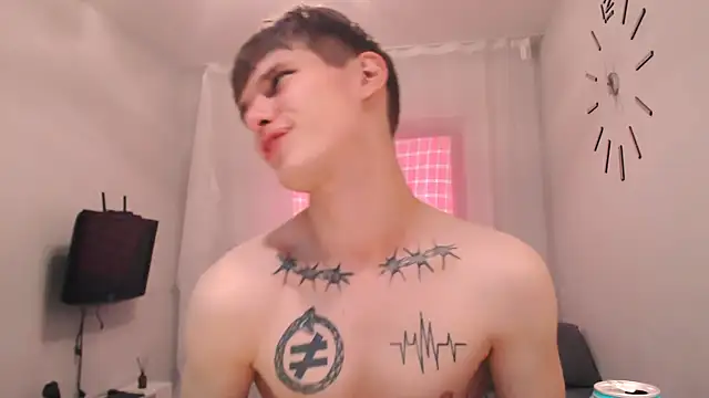 Snapshot of Fredd_Xanders chatting on 6, 7, 2026 Fredd Xanders online show from 6, 7, 2026