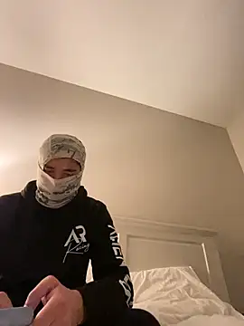 phantom898983 online show from 2, 4, 2026