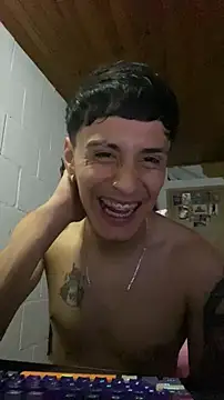 JhonCas44 online show from 15, 12, 2025