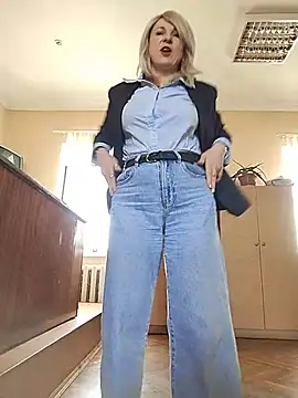 AhlyssaLove1155 online show from 14, 5, 2026
