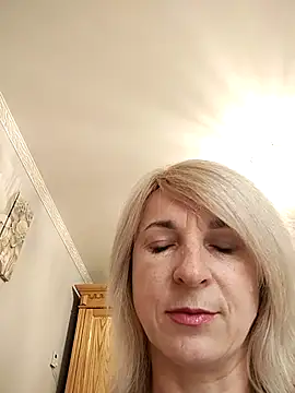 AhlyssaLove1155 online show from 29, 5, 2026