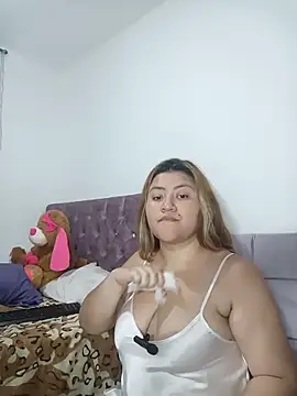 Sofia  Saenz online show from 1, 4, 2026
