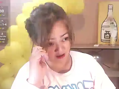 Snapshot of seeyou_2morrow chatting on 18, 2, 2026 seeyou 2morrow online show from 18, 2, 2026