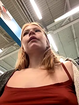  Little Ginger online show from 16, 12, 2025