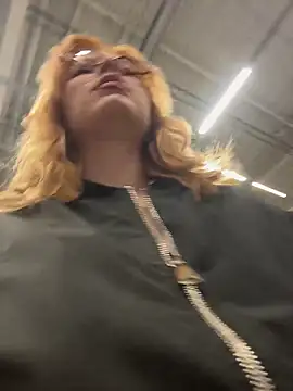  Little Ginger online show from 6, 4, 2026