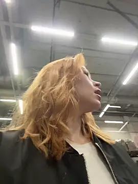  Little Ginger online show from 14, 4, 2026