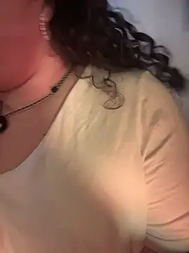 Snapshot of VanesssaMilf_ chatting on 11, 1, 2026 VanesssaMilf online show from 11, 1, 2026