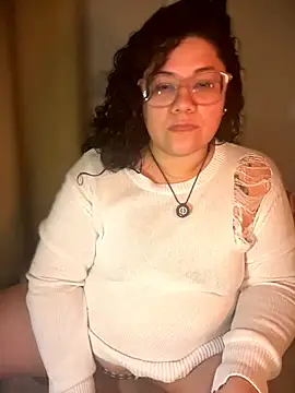 Snapshot of VanesssaMilf_ chatting on 12, 2, 2026 VanesssaMilf online show from 12, 2, 2026