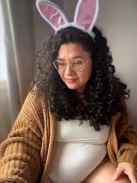 VanesssaMilf  online show from 2, 4, 2026