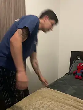 Goldenknight33 online show from 6, 3, 2026