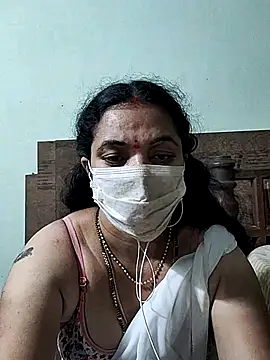 Snapshot of bhavyasri_55 chatting on 5, 1, 2026 bhavyasri 55 online show from 5, 1, 2026