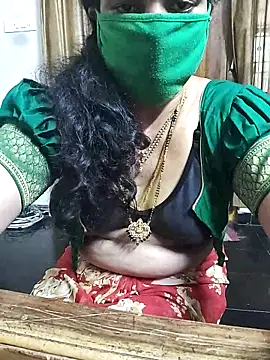 Snapshot of bhavyasri_55 chatting on 4, 4, 2026 bhavyasri 55 online show from 4, 4, 2026