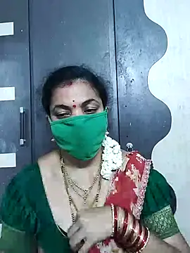 Snapshot of bhavyasri_55 chatting on 4, 4, 2026 bhavyasri 55 online show from 4, 4, 2026