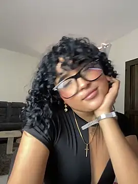 ladulcemary  online show from 16, 5, 2026