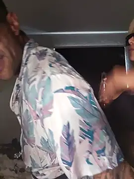 Snapshot of Chesarini chatting on 14, 12, 2025 Chesarini online show from 14, 12, 2025