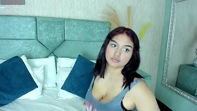 NaomySakura online show from 14, 1, 2026