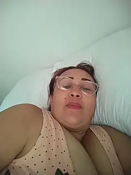 Snapshot of Nini_Love_ chatting on 22, 2, 2026 Nini Love online show from 22, 2, 2026