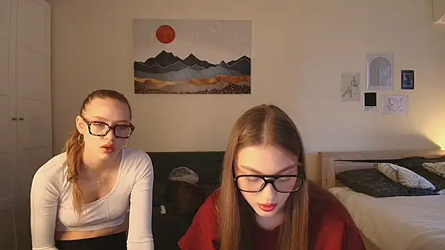 Snapshot of findwayout chatting on 12, 3, 2026 findwayout online show from 12, 3, 2026