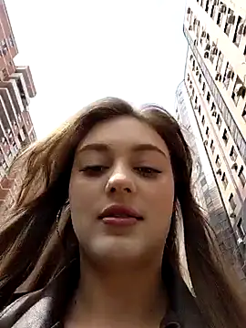 Snapshot of findwayout chatting on 25, 3, 2026 findwayout online show from 25, 3, 2026