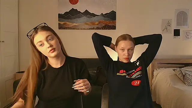 Snapshot of findwayout chatting on 2, 4, 2026 findwayout online show from 2, 4, 2026